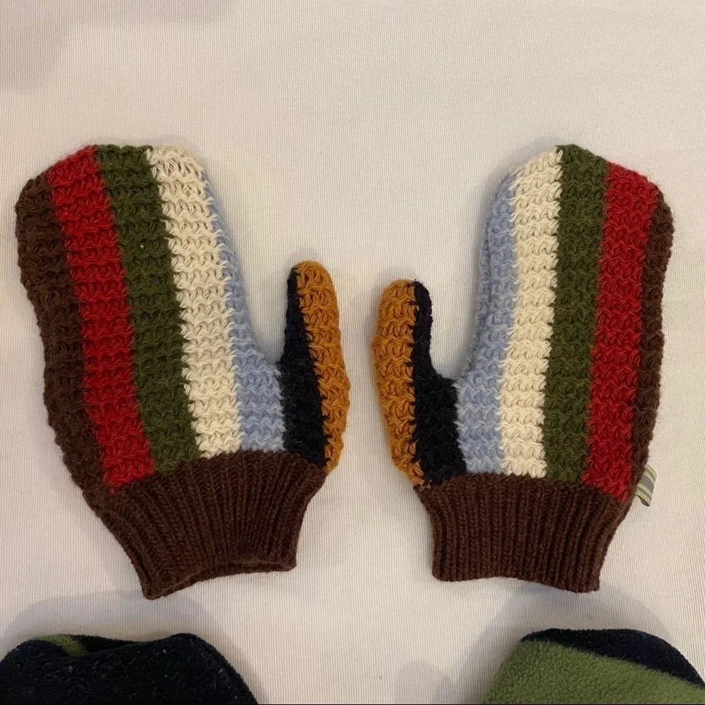 Babystyle, GAP Lot of 3 Boys Kids Gloves ,Mittens, Beanie Size S/M
